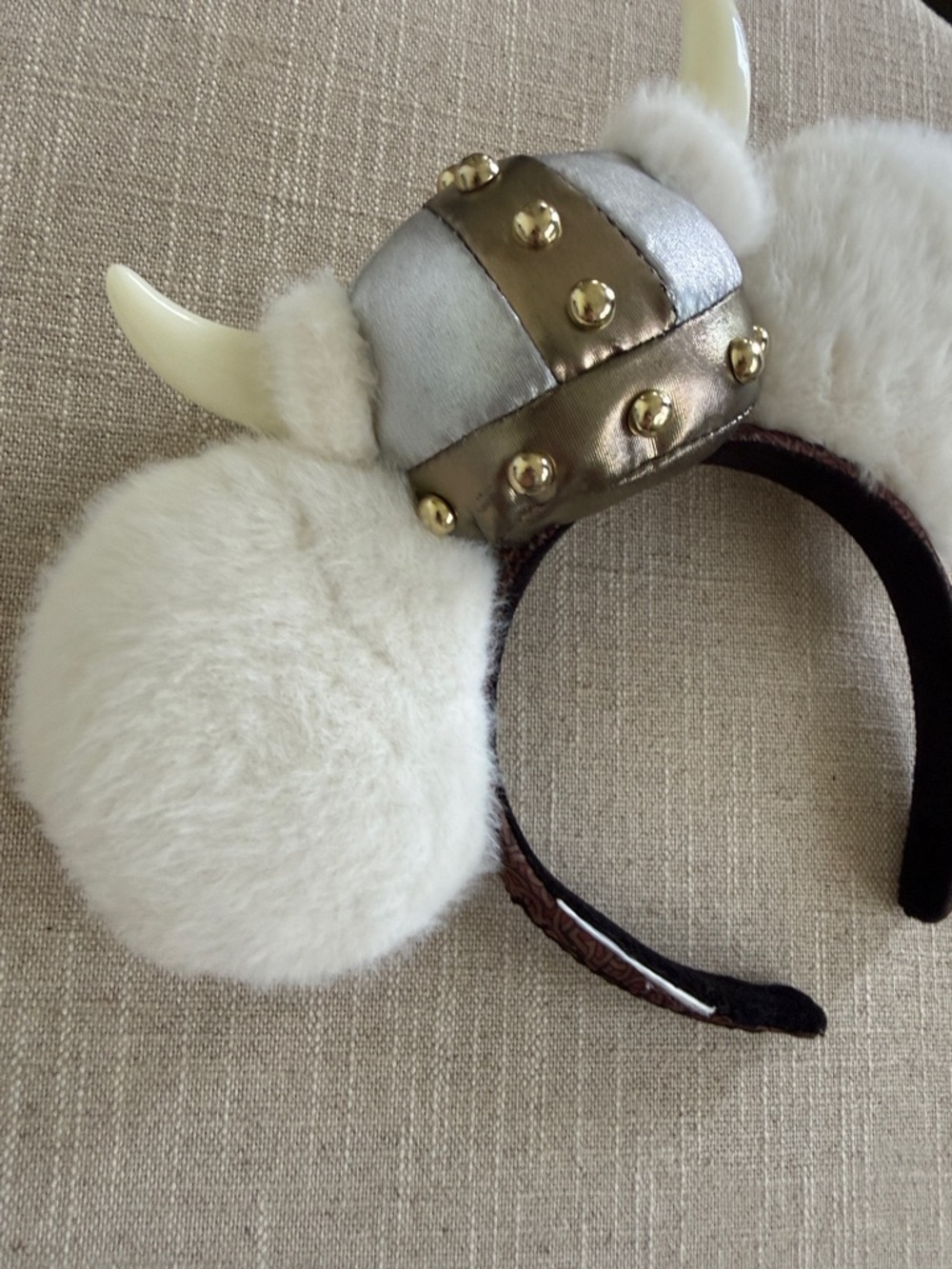 Disney Epcot Norway Viking Minnie Mouse Ear Headband Gold Silver Helmet - Picture 6 of 7